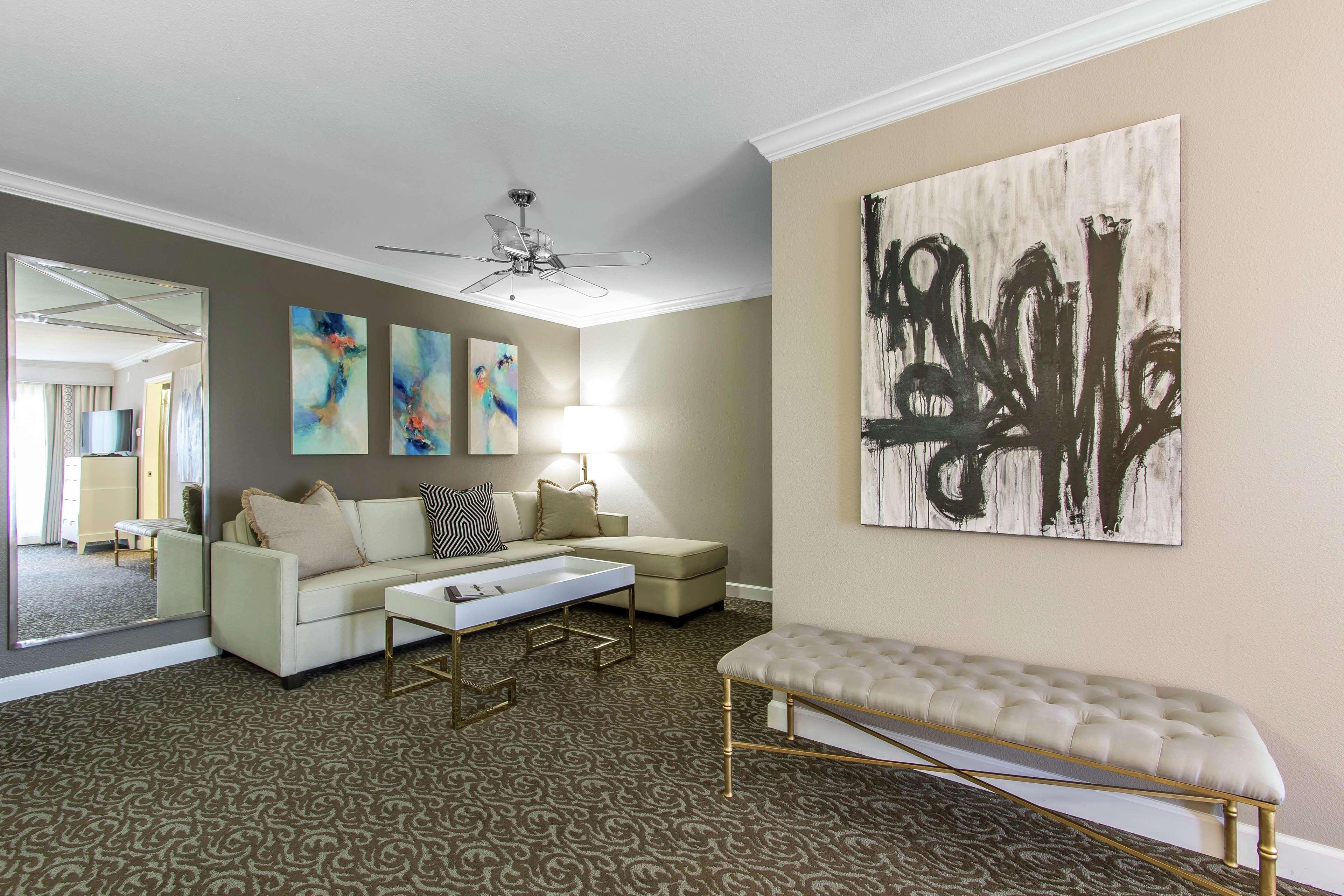 The Burgundy Hotel, Tapestry Collection By Hilton Little Rock Ngoại thất bức ảnh