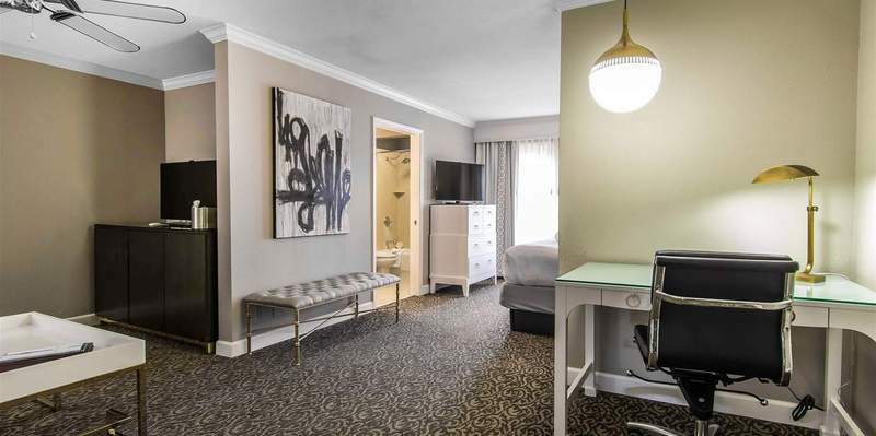 The Burgundy Hotel, Tapestry Collection By Hilton Little Rock Ngoại thất bức ảnh